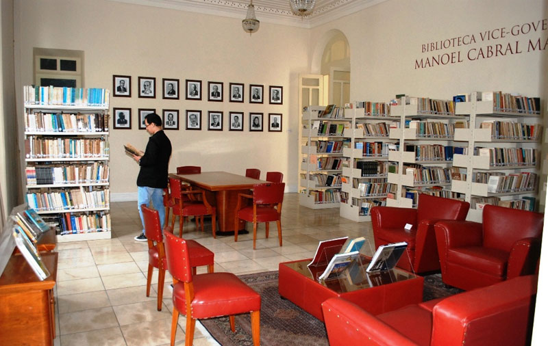 Livros raros no Palcio-Museu